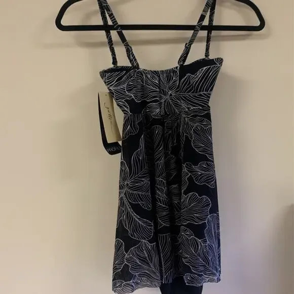 Profile by Gottex Women's SIZE 6 Soiree Bandeau Strapless Flyaway One Pi… - Picture 3 of 7